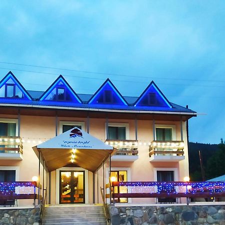 Hotel White Mountains • Თეთრი Მთები Местия Екстериор снимка