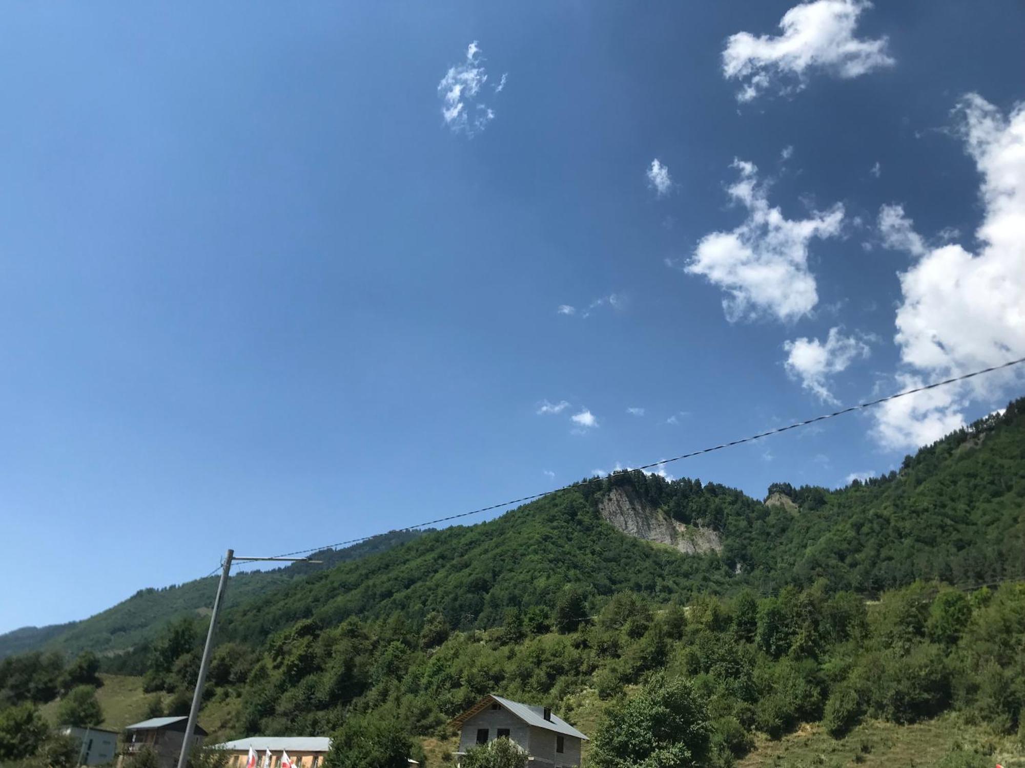 Hotel White Mountains • Თეთრი Მთები Местия Екстериор снимка